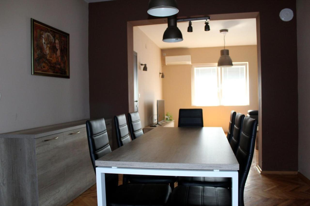 Apartments Grande House Skopje Ngoại thất bức ảnh